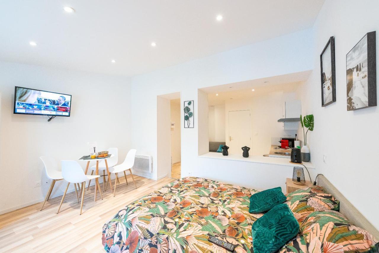 Cosy Location - Confortable, Cosy Et Equipe - Places Gratuites A Proximite Anzin Bagian luar foto