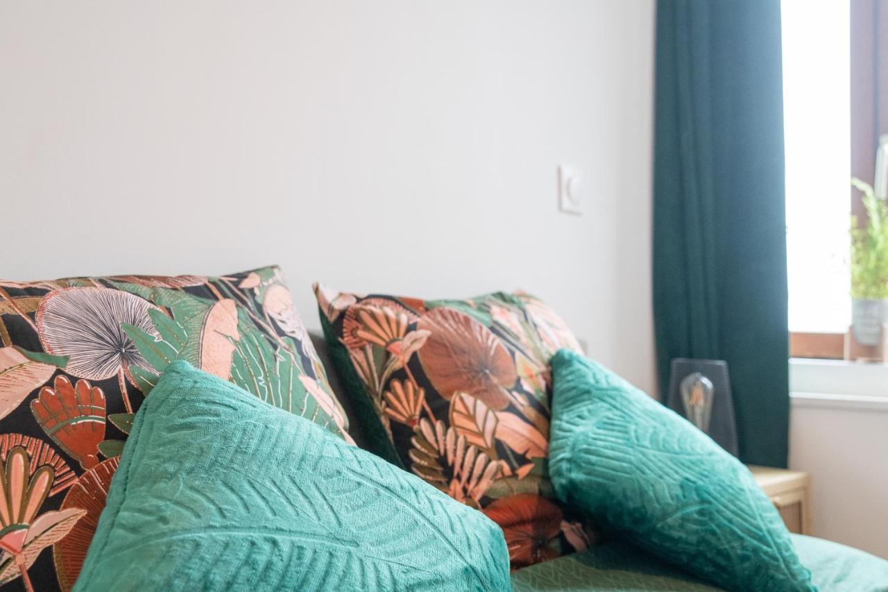 Cosy Location - Confortable, Cosy Et Equipe - Places Gratuites A Proximite Anzin Bagian luar foto